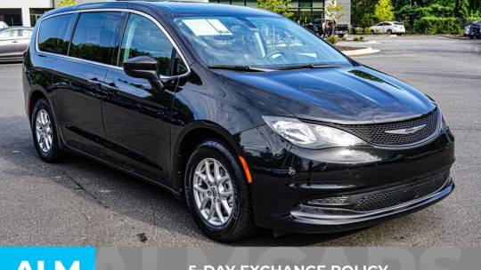2022 Chrysler Voyager