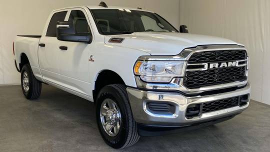 new 2024 ram 3500 tradesman crew cab 6'4" box 4wd