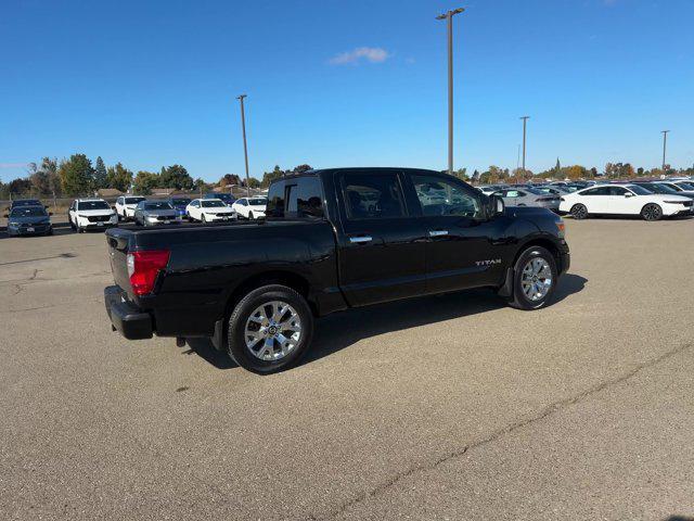 2021 nissan titan sv