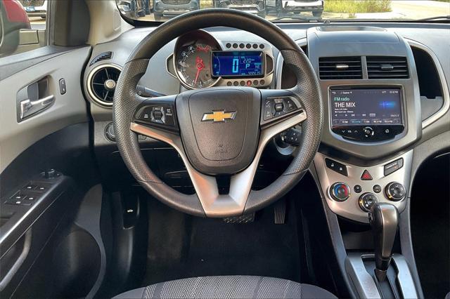 2014 chevrolet sonic lt