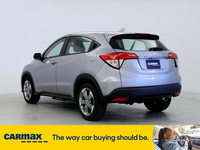 2022 honda hr-v lx