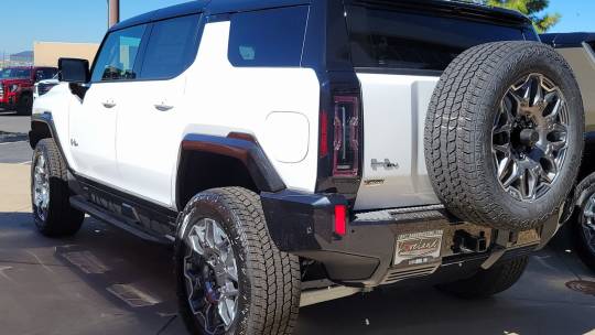 2025 GMC Hummer EV