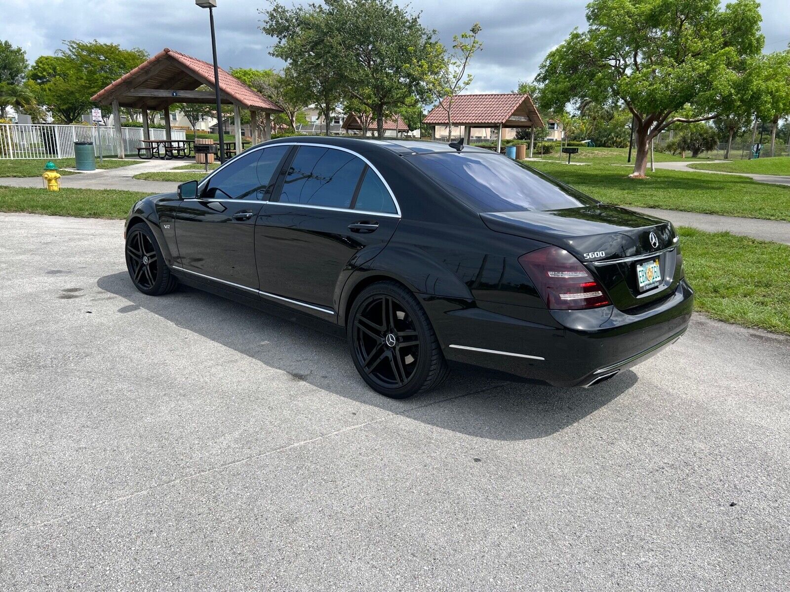 2011 mercedes-benz 600-series s600