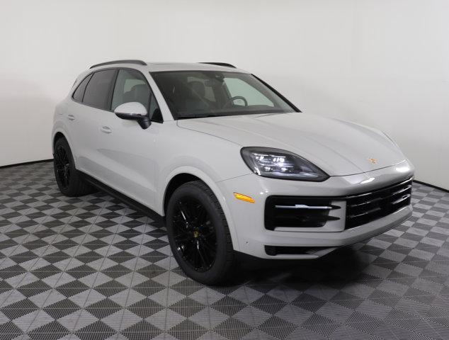 2024 porsche cayenne awd