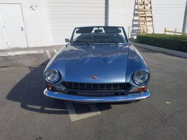 1974 fiat spider 124 sport pinin farina design