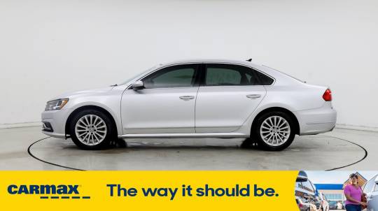 2016 Volkswagen Passat (North America and China)