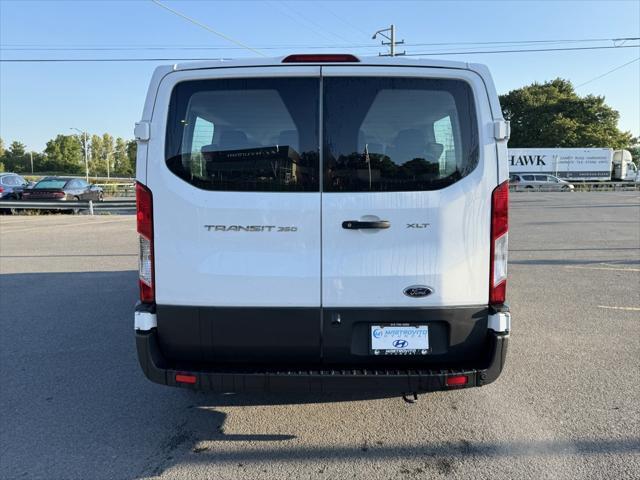 2022 ford transit-350 xlt