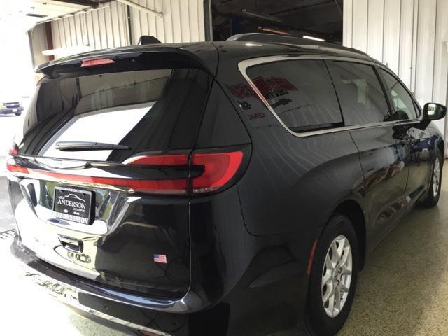 2022 chrysler pacifica touring l