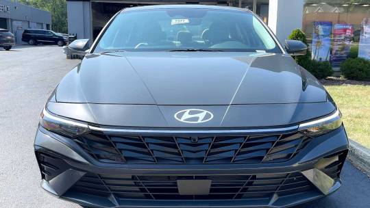 2024 Hyundai Elantra