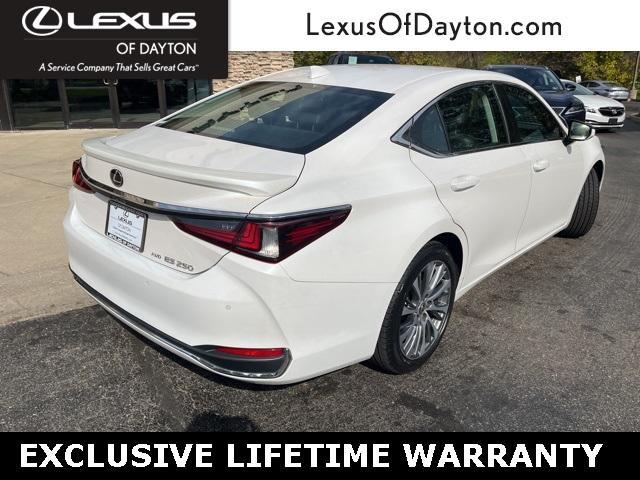 2021 lexus es 250 250