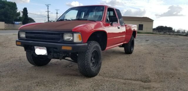 1989 toyota pickup dlx 2.4l 5 speed pre runner tacoma 22re
