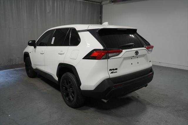 2023 toyota rav4 le