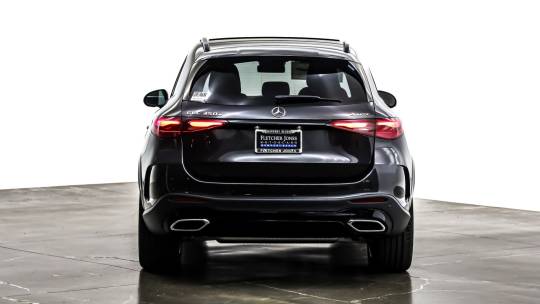 2025 Mercedes-Benz GLC