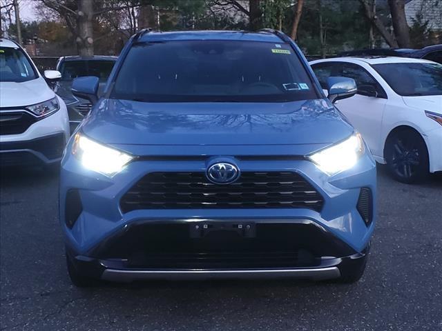 2022 toyota rav4 hybrid se