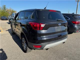 2019 Ford Escape se
