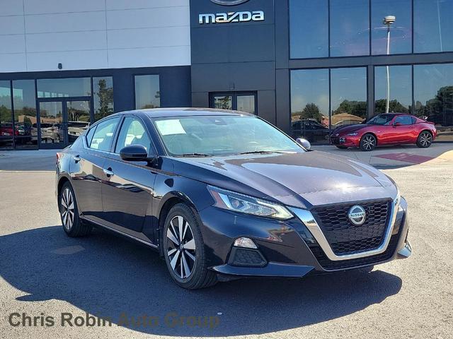 2022 nissan altima 2.5 sv