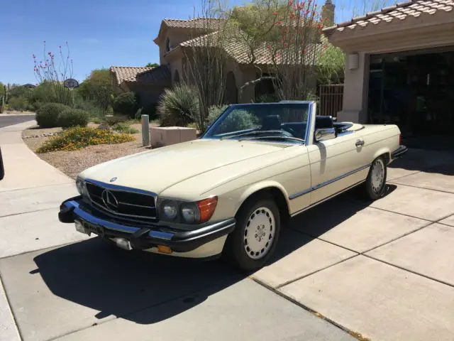 2 owner ivory and blue 1989 560sl 75900 miles near mint rarest color combonation