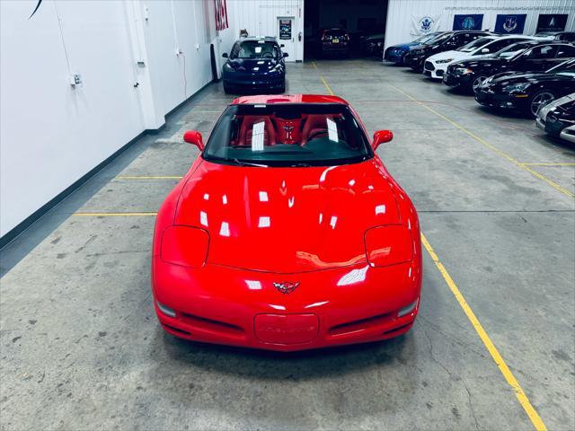 2001 chevrolet corvette base
