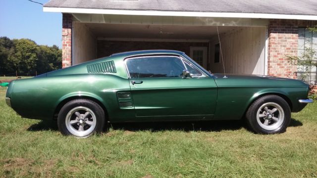 1967 ford bullitt mustang fastback