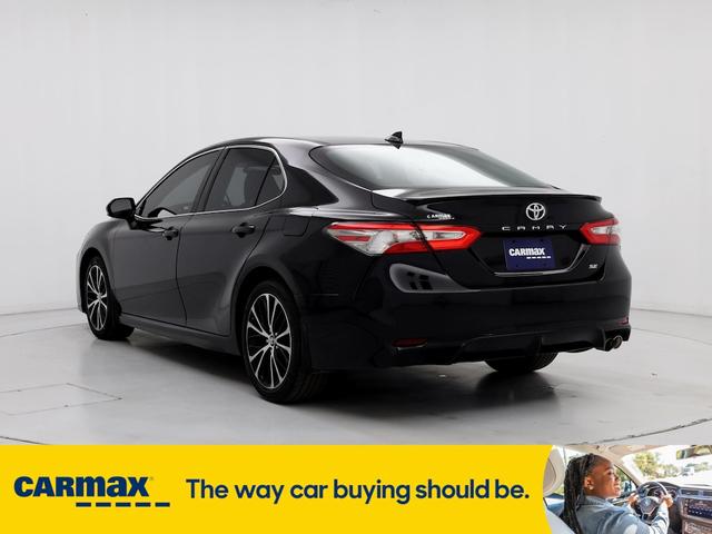 2019 toyota camry se