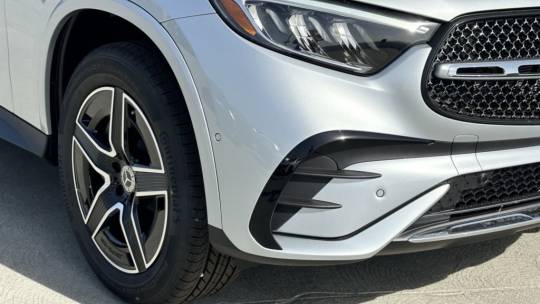 2025 Mercedes-Benz GLC