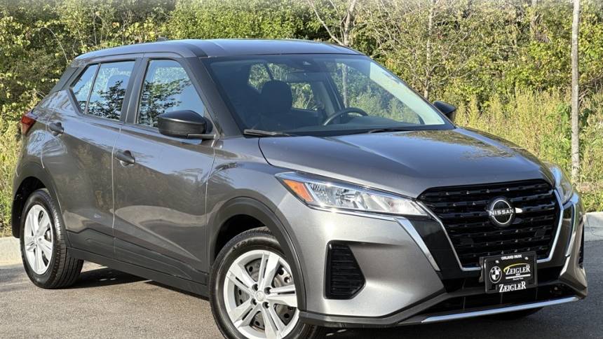 2022 nissan kicks s