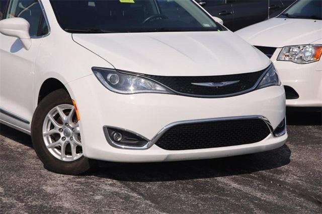 2020 chrysler pacifica touring-l