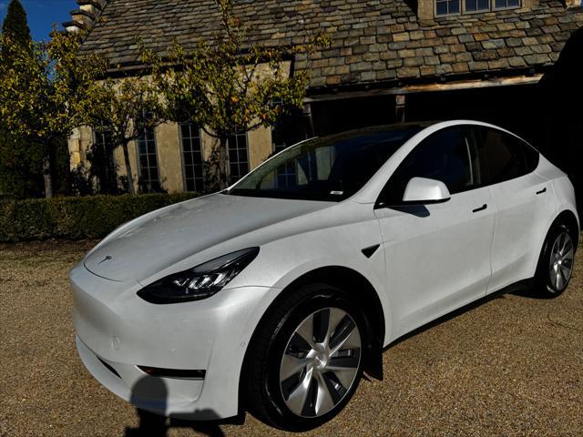 2022 tesla model y long range awd