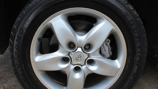 2004 Porsche Cayenne