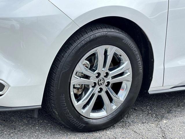 2023 toyota sienna platinum 7 passenger