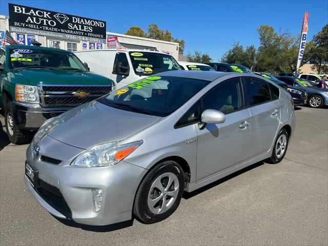 2014 toyota prius three