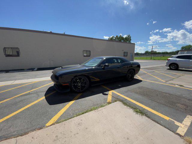 2022 dodge challenger r/t