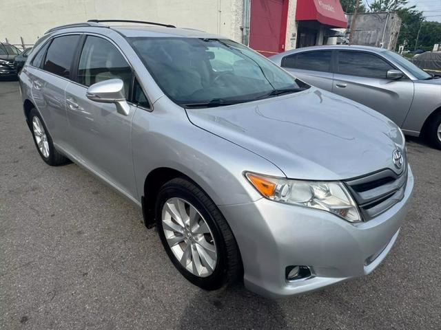 2014 toyota venza le