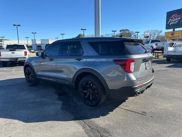 2022 ford explorer st in eden isle, arkansas