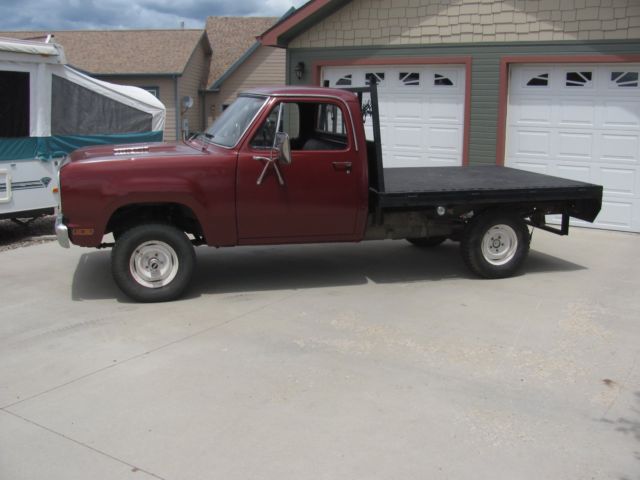 dodge power wagon, w100 4x4