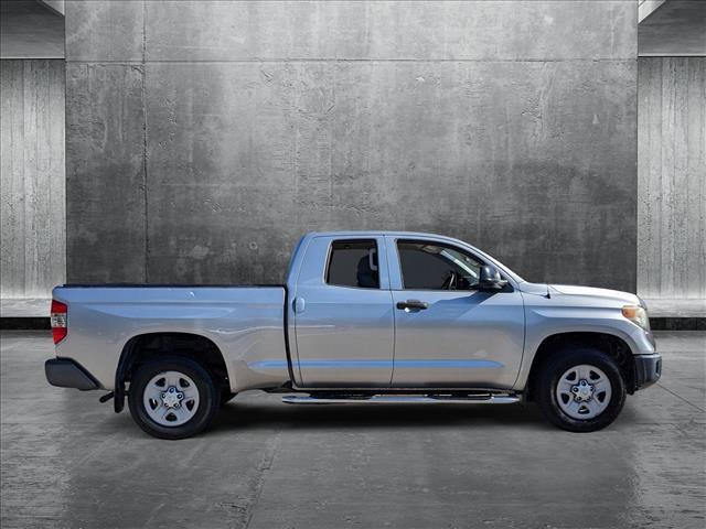 2014 toyota tundra sr