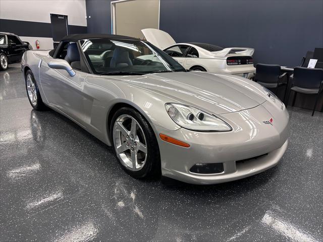 2005 chevrolet corvette base