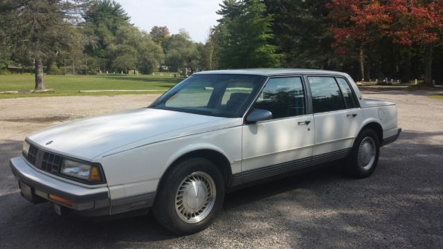 1990 oldsmobile touring sedan