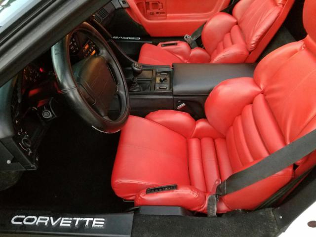 1992 chevrolet corvette convertible 6 speed white red good shape runs strong!