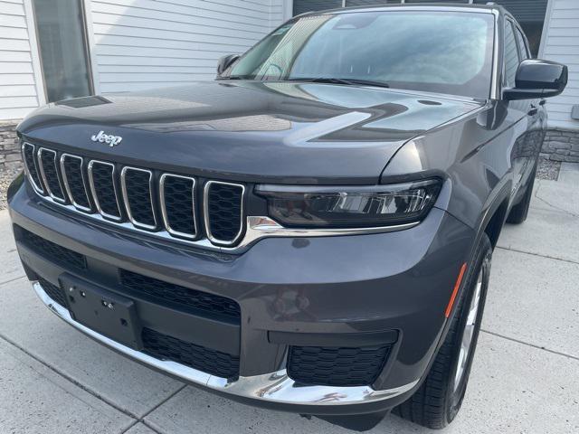 2021 jeep grand cherokee l laredo