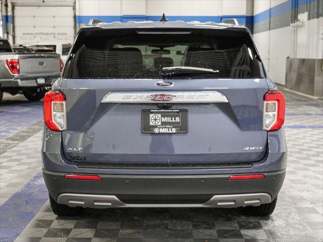 2021 ford explorer xlt