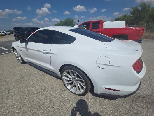 2021 ford mustang gt