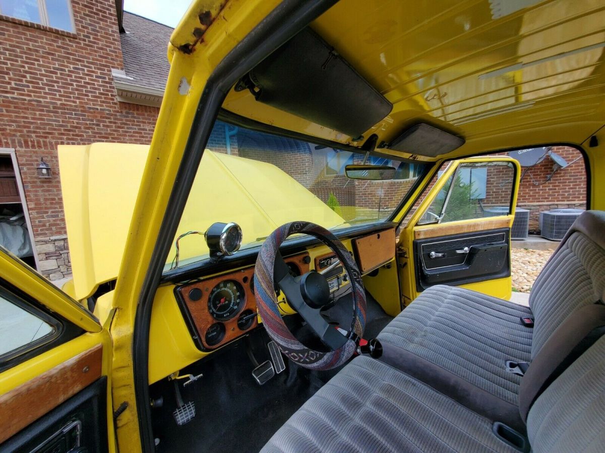 1971 gmc truck. has a 455 buick big block. runs like a top
