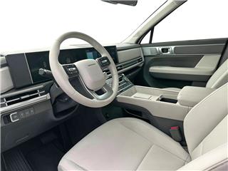 2025 Hyundai Santa Fe se