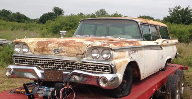 1959 ford country sedan stationwagon, project car, with texas title, motor apart