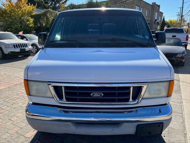 2003 ford e350 super duty base