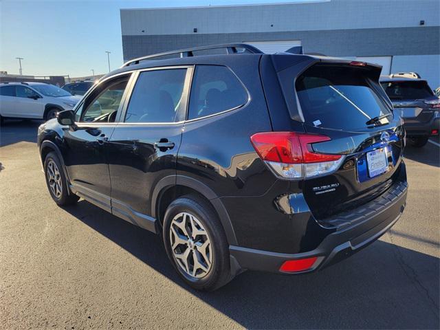 2022 subaru forester premium