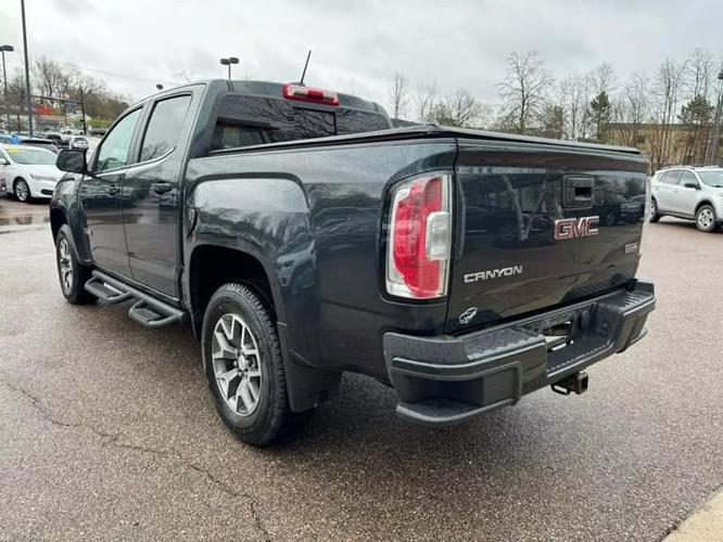 2017 gmc canyon crew cab sle pickup 4d 5 ft in burlington, vermont