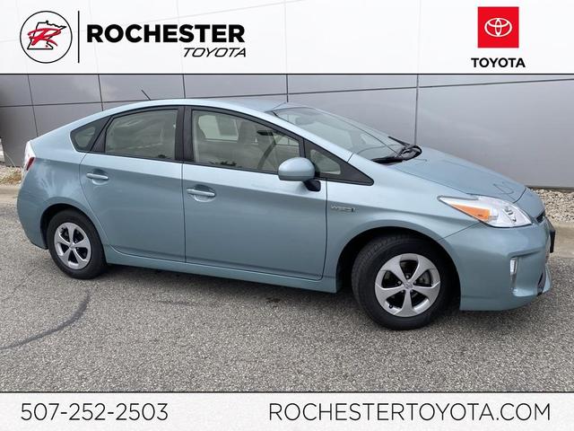 2013 toyota prius two