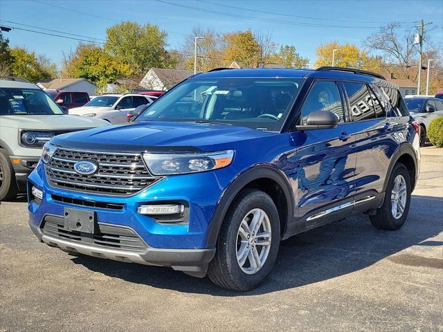 2023 ford explorer xlt